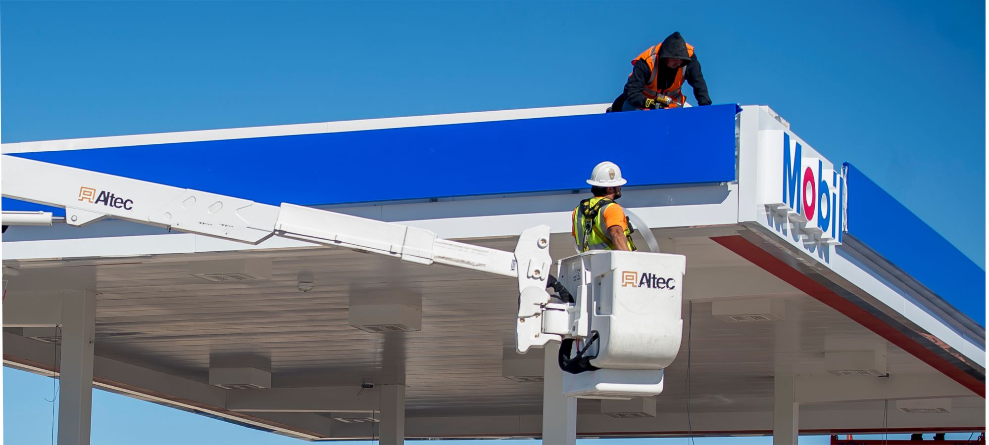 Services_Install_Cover Picture
